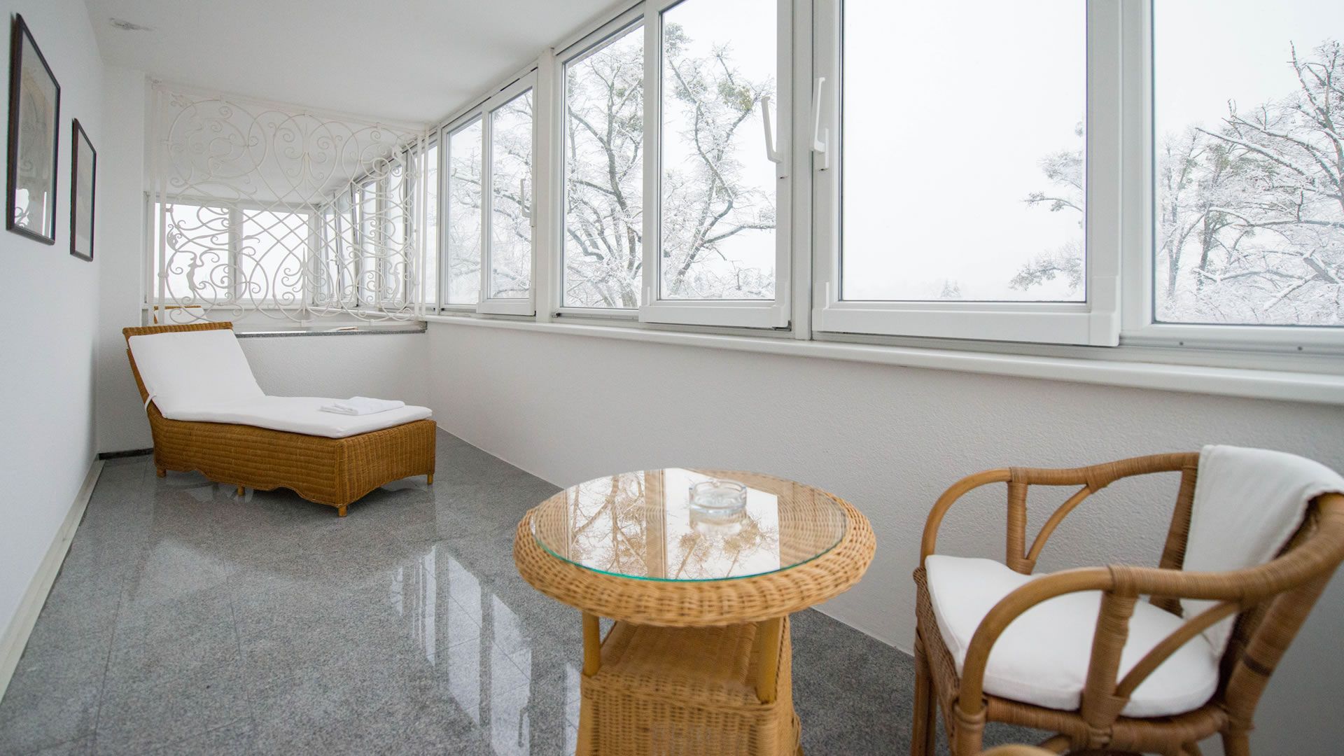 Doppelzimmer mit Balkon im Parkhotel Styria in Steyr