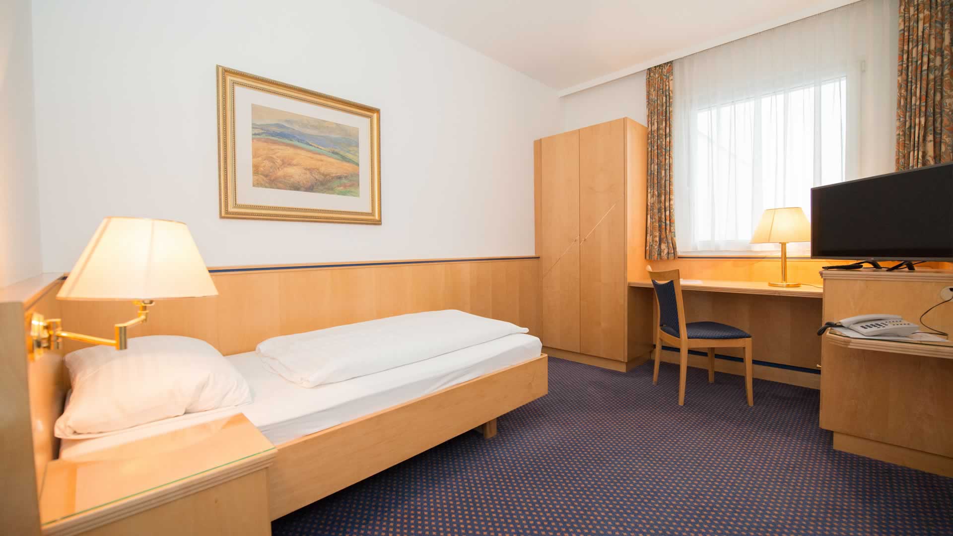 Einbettzimmer im Parkhotel Styria in Steyr